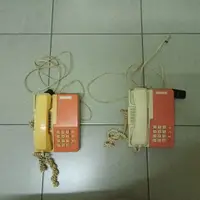 在飛比找蝦皮購物優惠-中華電信TH-813用戶電話機 古董擺飾品 壞掉的