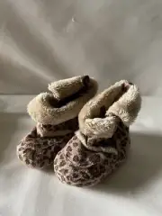 Bloch Kids Baby Infant Girl Animal Print Boots/Crib Shoes- 6-9 months