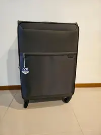 在飛比找Yahoo!奇摩拍賣優惠-Samsonite 全新32吋行李箱。