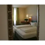 Memphis Hotel