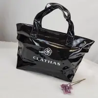 在飛比找蝦皮購物優惠-CLATHAS山茶花- 塑料亮面黑色手提包_IV