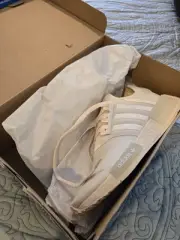 NEW w/Box Adidas Women's NMD_R1 Low Wonder White/Beige Cream - US Sz 9 - HQ4248