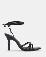 YUKIO BLACK Closed Toe Heels