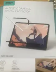 ESR Magnetic Paper-Feel Magnetic Screen Protector For iPad Pro 11