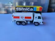 TOMICA 57 - NISSAN DIESEL TANK LORRY [ESSO] MINT VTHF BOX GREAT MADE IN JAPAN