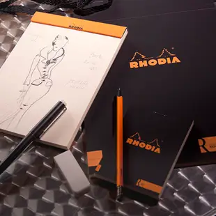 【Rhodia】N°16_A5 上掀式筆記本_象牙色空白內頁_70張_ 黑色