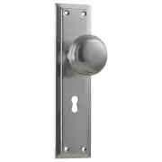 Richmond Knob Lock Set, Satin Chrome