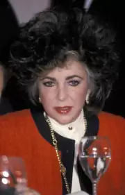 Elizabeth Taylor at Elizabeth Taylor Holds A Press Conferenc - 1986 Old Photo