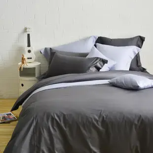 Cozy inn 簡單純色-鐵灰 雙人四件組 200織精梳棉薄被套床包組