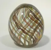 HAND BLOWN GLASS ART PAPERWEIGHT, DIRWOOD, SIGNED, RED GOLD GREEN BLUE, n3401