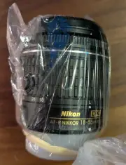 [NEW] Nikon AF-P DX Nikkor 18-55mm F/3.5-5.6G VR Zoom Lens With 2 Caps