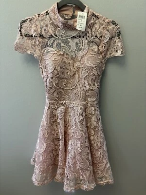 NWT windsor mauve pink blush lace Short formal bridesmaid gown size X-small