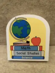 Cat's Meow *Teacher* Books* Globe* Apple*Wooden Shelf Sitter*Signed 2004
