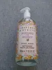 New Crabtree And Evelyn - Almond And Honey Hand Wash 500ml
