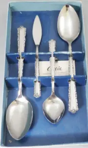 CHERIE by Oneida 4 Piece Hostess / Serving Set NEW NEVER USED made in USA