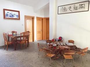 泰甯大金湖喜石之家古樸雅致複式樓四房三衛Taining Happy Stone Duplex Apartment Four Bedrooms