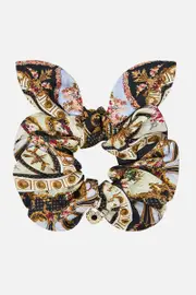 SCRUNCHIE WITH TRINKET MONARCHY MANIA