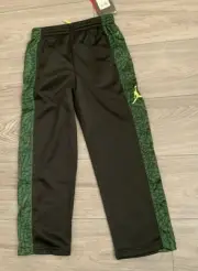 Nike Jordan 6 Jumpman Therma-Fit Sweat Athletic Black Pants Kids Youth $53