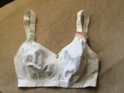 Goddess 36E White Revelation Soft Cup Bra Style 108 NWT
