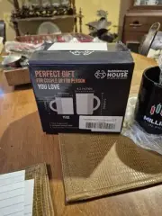 Bubble Hugs Millionaire Coffee Mug 11 Oz New In Box With Spoon