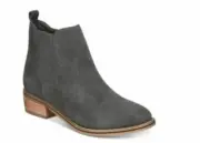Aqua College Lori Waterproof Booties Size 6.5
