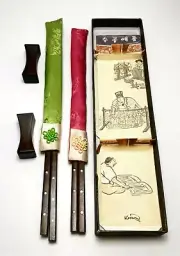 Wooden Chopsticks Gift Set Rest Holder Korean Style Natural Handcrafted Reusable