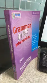 在飛比找露天拍賣優惠-Grammar in Use Intermediate 3/