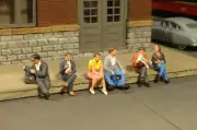 Bachmann Trains SEATED PLATFORM PASSENGERS - HO SCALE- pack of 6 33111 NIB NEW