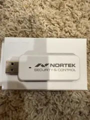Nortek GoControl Z-Wave/Zigbee QuickStick Combo (HUSBZB-1) Brand New! 152 Avail