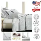 Elegant Silver Grey Geometric Quilt Set - 3-Piece Satin Bedding for All Seasons