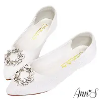 在飛比找Yahoo奇摩購物中心優惠-Ann’S祕密花園-白蕾絲鑽石花圈平底婚鞋