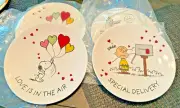 Snoopy Pottery Barn Peanuts PLATE Disney holiday party school Birthday SET 4 kid