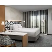 SpringHill Suites by Marriott New York Queens