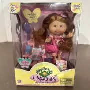 NIB Cabbage Patch Lil Sprouts Doll Kara Parker December 5th Chair & Accessories