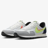 在飛比找momo購物網優惠-【NIKE 耐吉】AIR PEGASUS 83 休閒鞋 慢跑