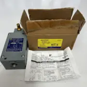Square D 9007 CR53B2 Hazardous Location Limit Switch Series A