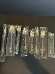 Vintage Oneida RAPHAEL Distinction Deluxe HH Stainless Flatware Your Choice New