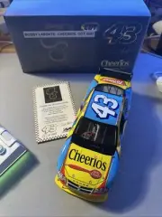 Bobby Labonte 1/24 2007 Cheerios Averger COT Owners Elite