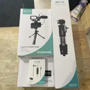 Movo iVlogger Vlogging Kit for iPhone with Mic, Light, Tripod | Lightning Cable