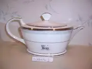 NEW Noritake MANDERLEIGH Tea Pot (server) - BRAND NEW IN BOX & VERY RARE