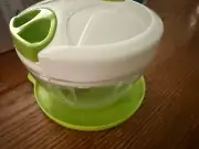 Manual Food Chopper, Compact & Powerful Hand Pull Chopper Blender to 2-Cup
