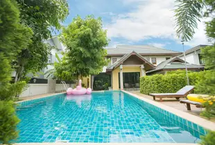 素帖的5臥室 - 340平方公尺/3間專用衛浴Y'S chiang mai swimming pool villa