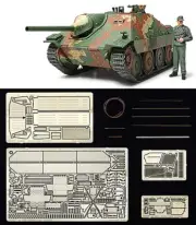 Tamiya 25156 1:35 Jagdpanzer 38(t) Hetzer Mid Production Military Tank Kit