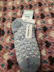 Socks #2001 (1 pair)Muk Luks Medium Grey Infused With Shea fuzzy inside