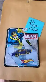 Hot Wheels Character Cars | Marvel Series - Cyclops | Brand New