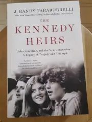 Kennedy Heirs : John, Caroline, and the New Generation - a Legacy of Tragedy and