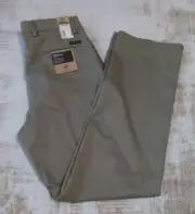 New Dockers Pants Mens 32 x 34 Signature Khaki Classic Fit
