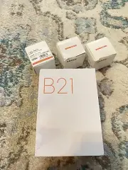 Niimbot B21 Bluetooth Barcode Thermal Label Printer with 4 rolls New - Red
