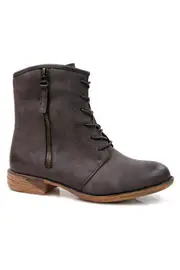 Burke Zip Boot--THE-TO20123-30