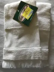 2 Charles Craft Fingertip Towels, 100% Cotton Velour, White, NWT, NWOT